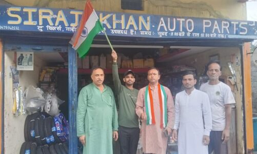 किरंदुल में ऑटोमोबाइल एसोसिएशन ने धूमधाम से मनाया स्वतंत्रता दिवस