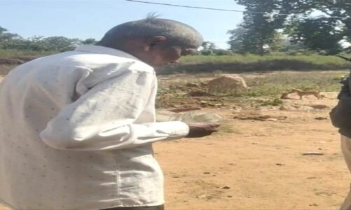 शर्मनाक : मासूम बच्ची की मौत पर पुलिस ने पीड़ित को डराकर वसूले पैसे,मामला सामने आया तो SP ने तत्काल किया सस्पेंड….