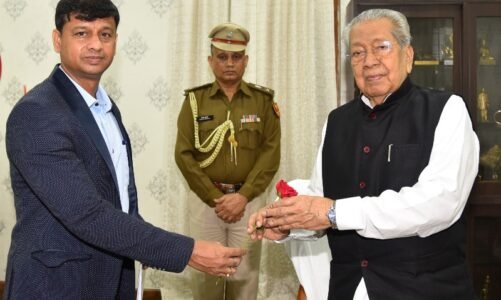 राज्यपाल से मिले नवनियुक्त जनसंपर्क आयुक्त