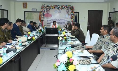 डिप्टी सीएम विजय शर्मा की पुलिस अफसरों को दो टूक, कहा- लोगों को समय पर न्याय दिलाना सुनिश्चित करें