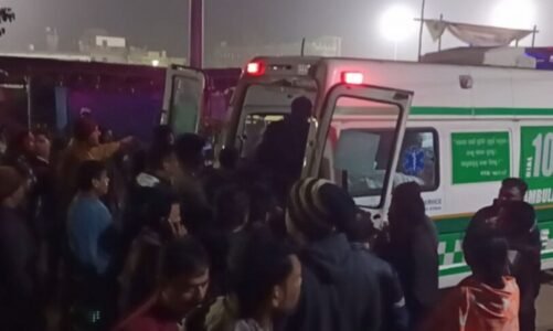 ACCIDENT : बस और ट्रक में भिड़ंत, 3 छात्रों की मौत, 11 की हालत गंभीर