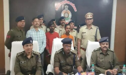 दिल दहला देने वाली घटना : घर के बाहर बैठने से मना किया तो पर घर में लगा दी आग, चार लोग जिंदा जले, दो की मौत…ऐसे हुआ जघन्य अग्निकांड का पर्दाफाश