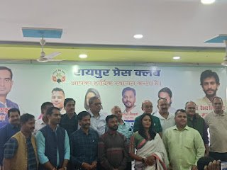 रायपुर प्रेस क्लब के नव निर्वाचित पदाधिकारियों ने ली शपथ