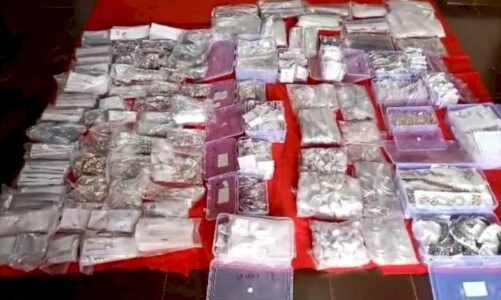 ब्रेकिंग : भारी मात्रा में चांदी के आभूषण जब्त…कीमत जानकर उड़ जाएंगे आपके होश