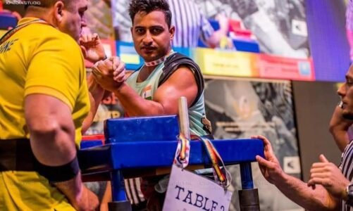 श्रीमंत झा ने इटली पैरा आर्म्रेसलिंग चैम्पियनशिप में जीता सिल्वर मेडल, भारत के शहीद जवानों को मेडल किया समर्पित