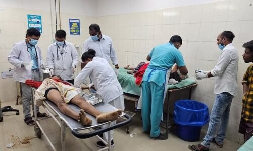 BREAKING : महाशिवरात्रि के दिन बड़ा हादसा…मंदिर जा रही ऑटो पलटने से तीन लोगों की मौत, 15 गंभीर घायल