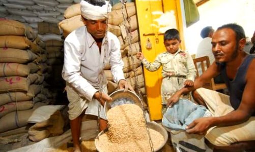 राशन कार्ड धारकों के लिए खुशखबरी : एक साथ मिलेगा दो महीने का राशन…खाद्य विभाग ने जारी किया निर्देश