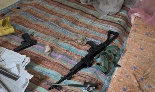 CG BREAKING : पूर्व विधायक देवती कर्मा के बंगले में चली गोली…प्रधान आरक्षक की हुई मौत