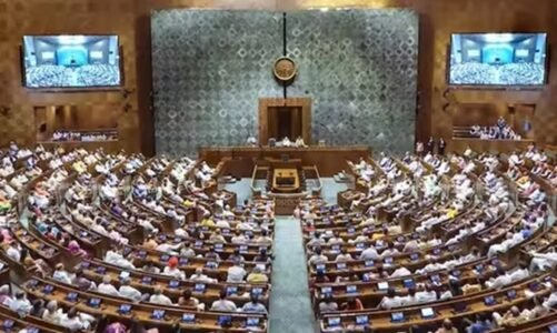 संसद में नीट मामले को लेकर हंगामा, सदन की कार्रवाई 1 जुलाई तक स्थगित