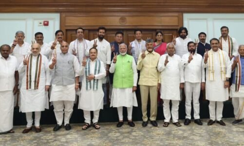 BREAKING : नरेंद्र मोदी ही होंगे भारत के प्रधानमंत्री, NDA नेताओं ने सर्वसम्मति से अपना नेता चुना