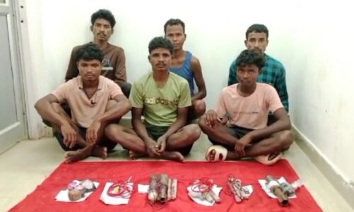 BREAKING : सुरक्षाबलों को बड़ी सफलता, विस्फोटक सामाग्री के साथ 6 नक्सलियों को धर दबोचा