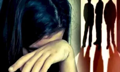 CG- ​​​​​​13 साल की बच्ची से सामूहिक दुष्कर्म…नाबालिग दोस्त ने नशीली दवा खिलाकर अपने साथी के साथ वारदात को दिया अंजाम, फिर जो हुआ…..