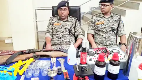 हाईटेक बम बनाने की फिराक में नक्सली : IED में और मॉडिफिकेशन की कोशिश, कैंप में मिले फॉरेंसिक लैब वाले कैमिकल्स