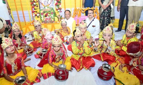 विष्णु’ के घर कृष्ण जन्माष्टमी की धूम, सीएम साय ने दिव्यांग बच्चों संग मनाया त्यौहार