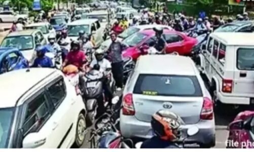 भाटापारा में यातायात व्यवस्था चरमराई : चलानी कार्यवाई कर ग्रामीण क्षेत्रों के राहगीरों से किया खाना पूर्ति