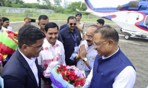 दीक्षांत समारोह में शामिल होने बिलासपुर पहुंचे राज्यपाल रमेन डेका और मुख्यमंत्री साय, हेलीपैड पर किया गया आत्मीय स्वागत