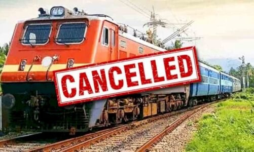 CG – रेल यात्रियों की फिर बढ़ी मुश्किलें…छत्तीसगढ़ से गुजरने वाली 18 ट्रेनें हुई रद्द…यात्रा करने से पहले जरूर देखें लिस्ट..!!