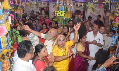 श्री जैतू साव मठ पुरानी बस्ती रायपुर में बड़े ही धूमधाम से ठाकुर राधा कृष्ण जी के जन्माष्टमी महोत्सव मनाया गया