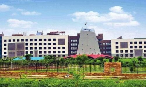 BREAKING : राज्य सरकार ने चिकित्सा अधिकारियों और विशेषज्ञों का किया तबादला, देखें लिस्ट