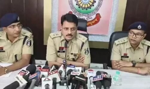 Crime : पांच वर्षीय मासूम की हत्या की गुत्थी सुलझी: पोर्न वीडियो देखकर बच्ची से दुष्कर्म की कोशिश, नाकाम होने पर नाबालिग ने कर दी हत्या