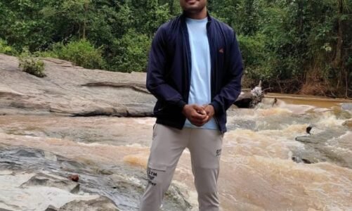 आरक्षक ने की आत्महत्या : जंगल में फांसी के फंदे से लटकी मिली लाश, इलाके में फैली सनसनी, परिजनों और दोस्तों से पूछताछ जारी…