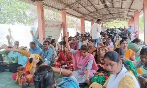 पुरे छत्तीसगढ़ के सभी जिला व ब्लॉक मुख्यालय में आज से पंचायत सचिव अनिश्चितकालीन हड़ताल पर…पढ़े पूरी ख़बर