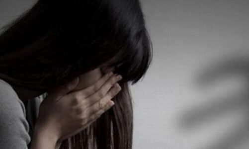 मानवता हुई शर्मसार: प्रेमी से मिलने गई प्रेमिका, ब्वॉयफ्रेंड के दोस्तों ने डरा-धमका कर किया गैंगरेप, आरोपी गिरफ्तार…