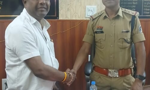 राजेश गुप्ता शंकर नगर में बढ़ती नशाखोरी एवं नशेड़ियों की अपराधी गतिविधियों के विरोध में कल सिविल लाइन टी आई से मुलाकात की