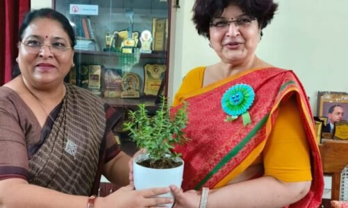 हरित बनो और हरित बचाओ : सुनीता चंसोरिया