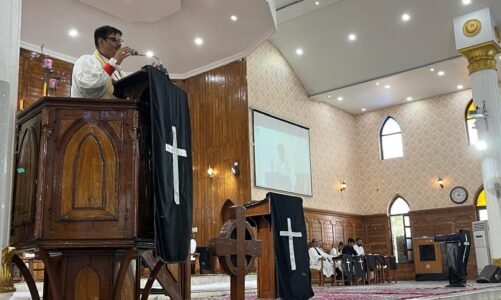 प्रभु यीशु का मानव जाति के उद्धार के लिए दिए गए बलिदान का स्मरण दिवस गुड फ्राइडे संजीदगी के साथ मनाया गया