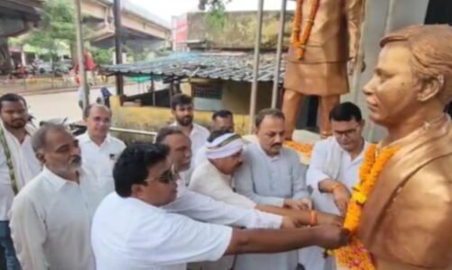 झीरम घाटी हमले की 12 वीं बरसी के मौके पर कांग्रेस नेताओं को दी श्रदांजली