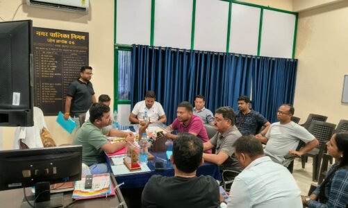 0महापौर और आयुक्त के निर्देश पर अधीक्षण अभियंता ने जोन 5 एवं 6 के जलभराव क्षेत्रों में निकास व्यवस्था देने नए नाले के निर्माण का शीघ्र प्रस्ताव बनाने तकनीकी पहलुओं पर ली बैठक