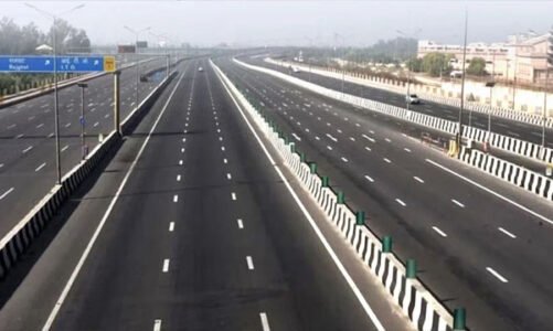 छत्तीसगढ़ में सड़क विकास को नई दिशा: मजबूत नेटवर्क के लिए 18,215 करोड़ की 37 परियोजनाओं पर तेज़ी से काम जारी…