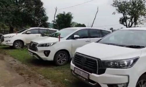 CG में इनकम टैक्स की बड़ी छापेमारी, कई ठिकानों पर एक साथ दबिश, दस्तावेजों की गहन जांच जारी