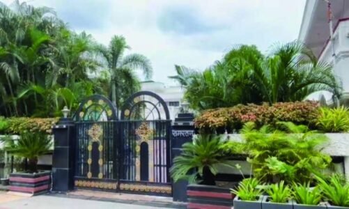 रेलवे के बड़े कॉन्ट्रैक्टर भाइयों के दुर्ग और दिल्ली ठिकाने में ईडी की दबिश, दिल्ली में 15 करोड़ और दुर्ग में 70 लाख कैश मिलने की खबर