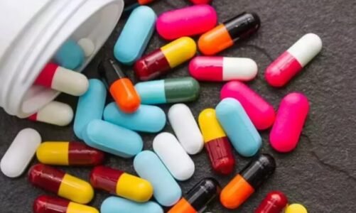 पेरासिटामोल समेत 35 दवाएं हुई सस्ती, जानिए कौन-कौन हैं लिस्ट में और किन बीमारियों में देती हैं राहत?