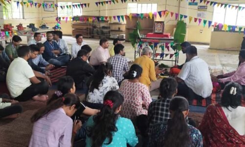 मैट्स यूनिवर्सिटी में श्रद्धा और नवाचार के साथ विश्वकर्मा पूजा 2025 का आयोजन