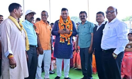 CGwatch छत्तीसगढ़ रजक समाज कर्मचारी एवं व्यापारी महासंघ ने भवन बनाने दिया पत्र