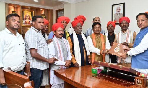 मुख्यमंत्री विष्णु देव साय को बस्तर दशहरा कार्यक्रम में शामिल होने का मिला न्यौता….