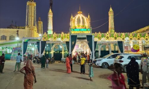 CGWATCH लूतरा शरीफ में हजरत बाबा सैय्यद इंसान अली शाह का 67वां सालाना उर्स कल से, परचम कुशाई के साथ होगा आगाज़ – 4 दिवसीय मेले में उमड़ेगी लाखों की भीड़