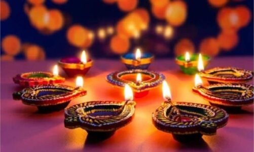 Diwali 2025: कब मनाई जाएगी दिवाली 20 या 21 अक्टूबर? जानिए लक्ष्मी पूजा का सही मुहूर्त