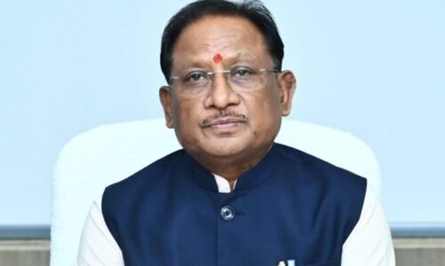 एक दिवसीय दौरे पर पटना के लिए रवाना हुए सीएम साय, प्रत्याशियों के नामांकरण रैली में होंगे शामिल