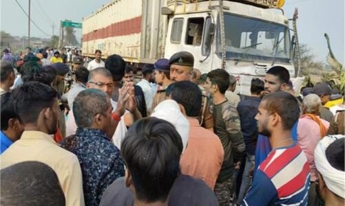 नेशनल हाईवे पर बड़ा हादसा, 6 लोगों की मौत, सड़क पर बिखरी लाशें; चारों तरफ मच गई चीख-पुकार