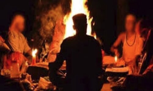 झाड़-फूंक के बहाने लाखों की ठगी: ज्वेलरी-नगदी लेकर फरार हुआ आरोपी