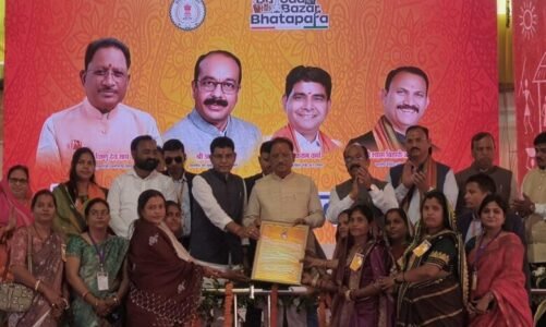 सुहेला में मुख्यमंत्री ने कार्यक्रम में दिखाई विकास की झलक: पीएम आवास योजना के 10 हितग्राहियों को आवास की चाबियाँ सौंपी….