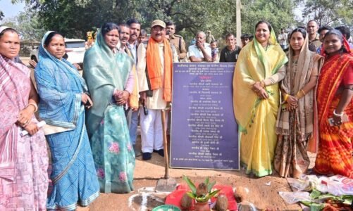 मंत्री राजवाड़े ने 157 लाख से अधिक के विकास कार्यों का किया भूमि पूजन