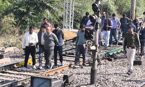 *नव नियुक्त मंडल रेल प्रबंधक राकेश रंजन द्वारा बिलासपुर–गेवरारोड सेक्शन का विंडो ट्रेलिंग निरीक्षण*