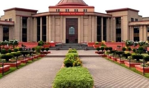 CG Teachers Promotion : छत्तीसगढ़ में शिक्षक प्रमोशन पर हाईकोर्ट की सख्ती; पदोन्नति प्रक्रिया पर रोक